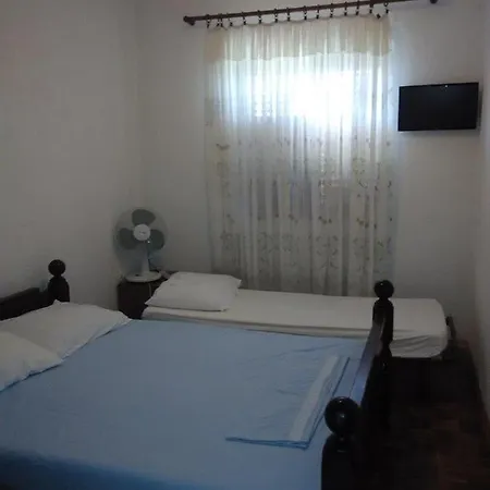 Sveti Flip Appartement *